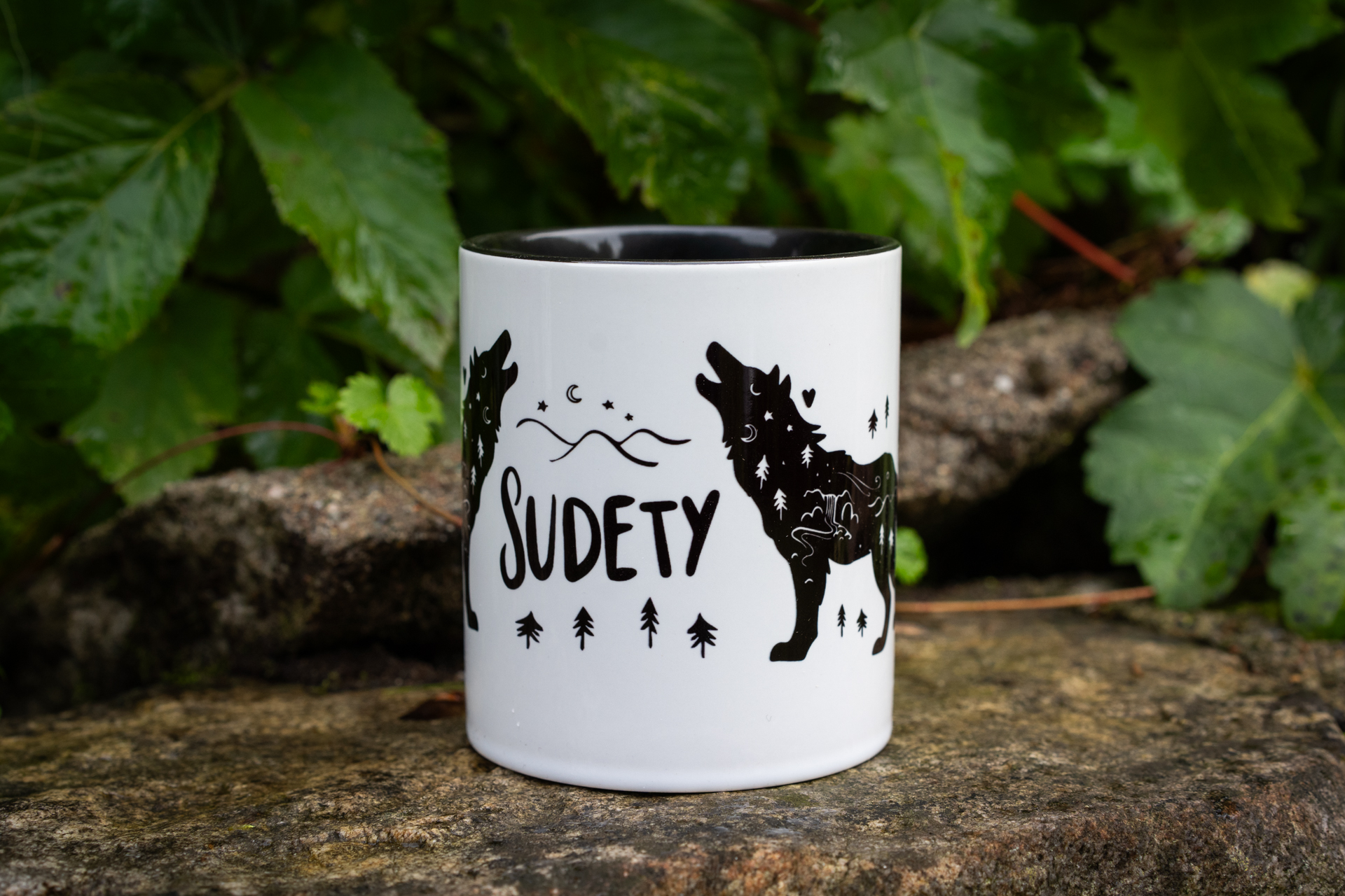 Kubek ceramiczny Wilk Sudety – Galeria Kotlina